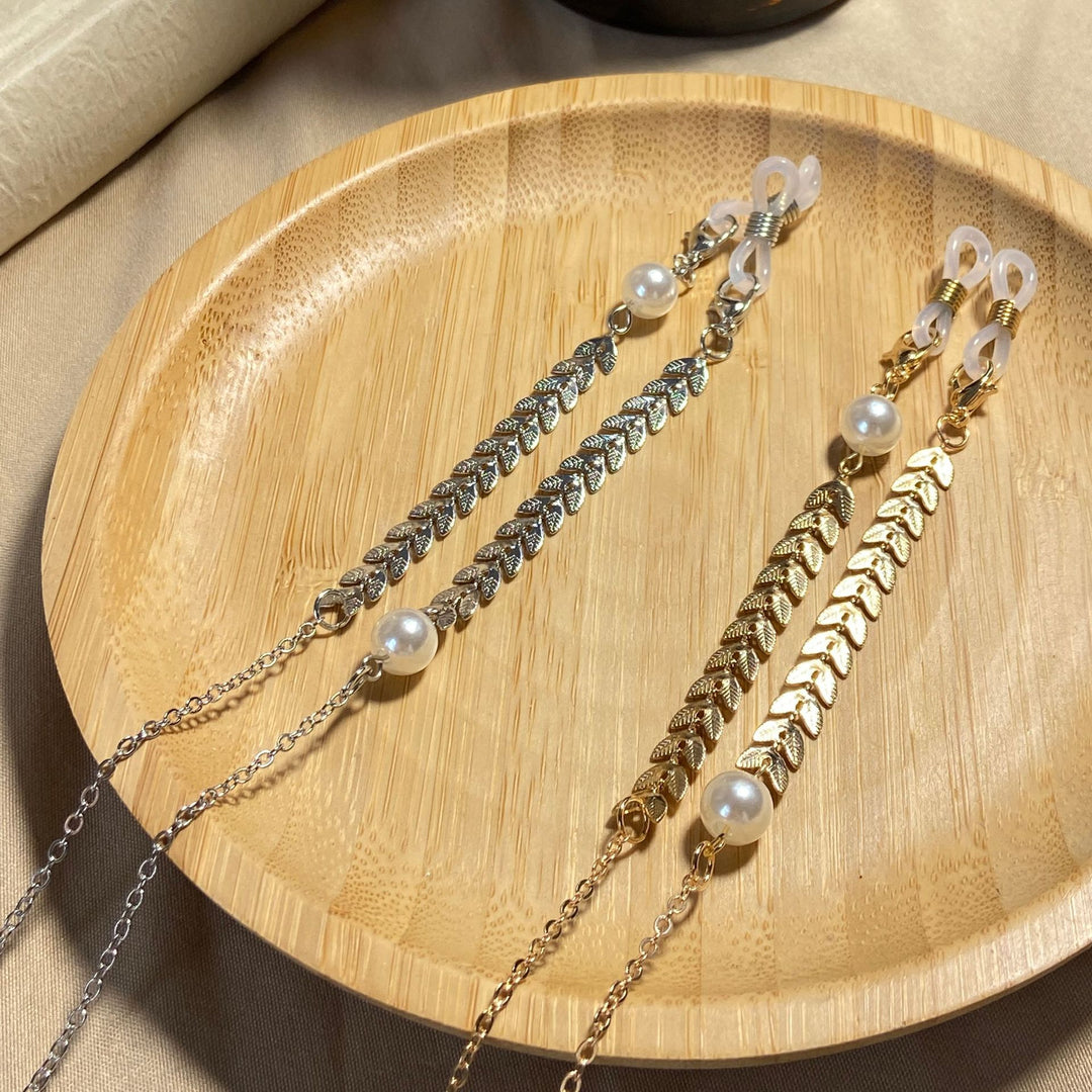 Fashionable glasses holder chain with good grip Stornfield