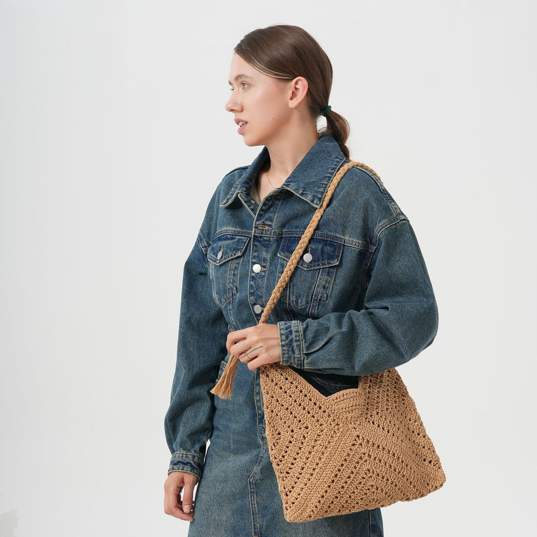 Hand-knotted Macrame Shoulder Bag Stornfield