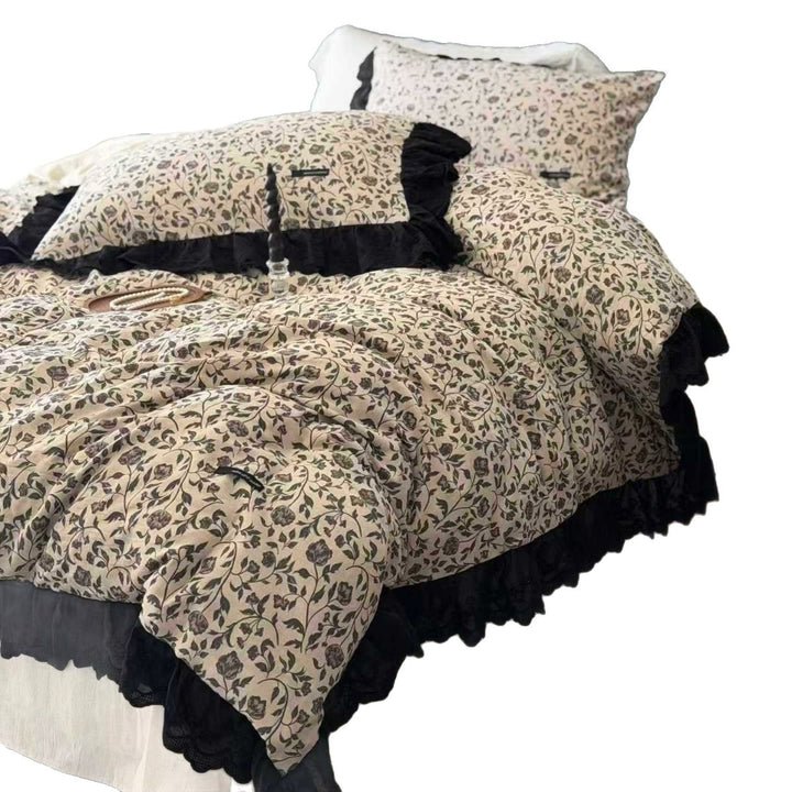 Cottage Floral Cotton Duvet Cover Set with Black Ruffle Trim