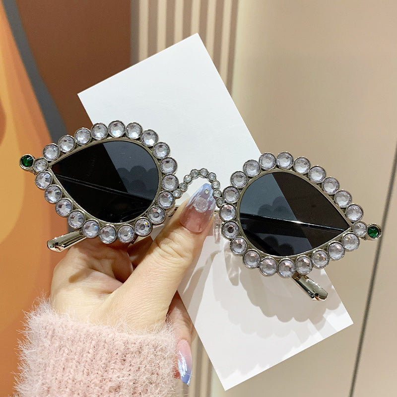 Ladies Glamorous Sunglasses with Sparkling Rhinestone Decoration Stornfield