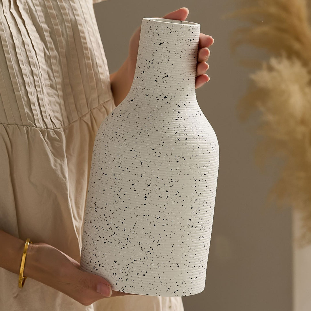 Elegant and Artistic Ceramic Vase Stornfield