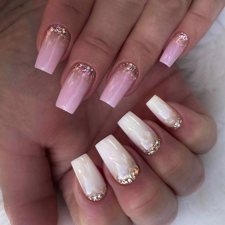 Artful nails with glitter design Stornfield