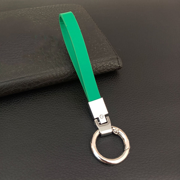 Elegant Leather Keychain Holder Stornfield