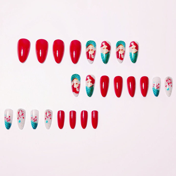 Mermaid motif artificial nails Stornfield