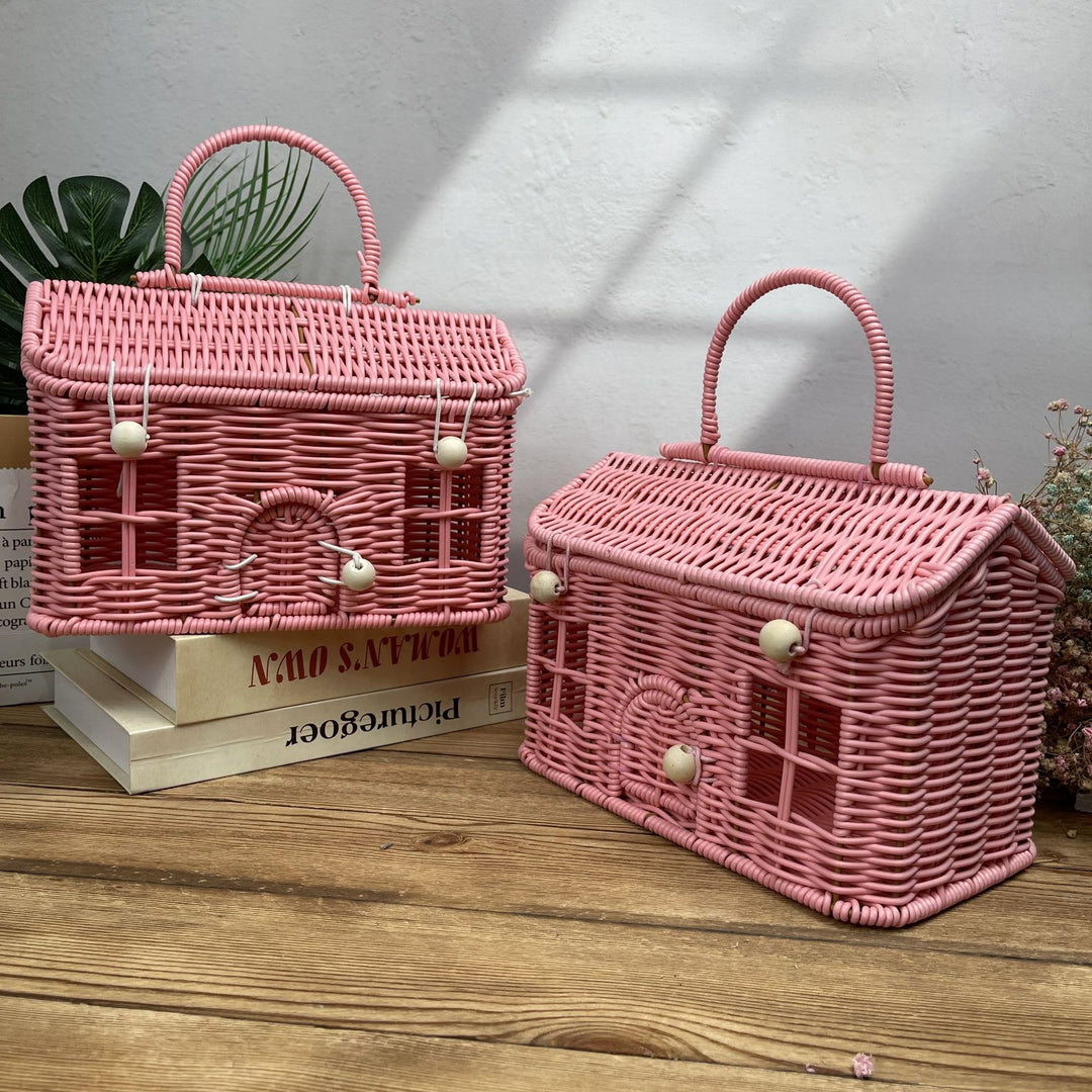 Women's stylish braided basket with rounded roof Stornfield
