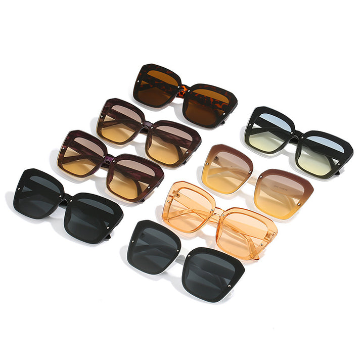 Women's oversized square sunglasses with sophisticated frame Stornfield