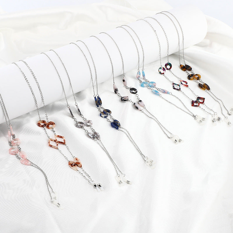 Stylish Eyewear Chain Stornfield
