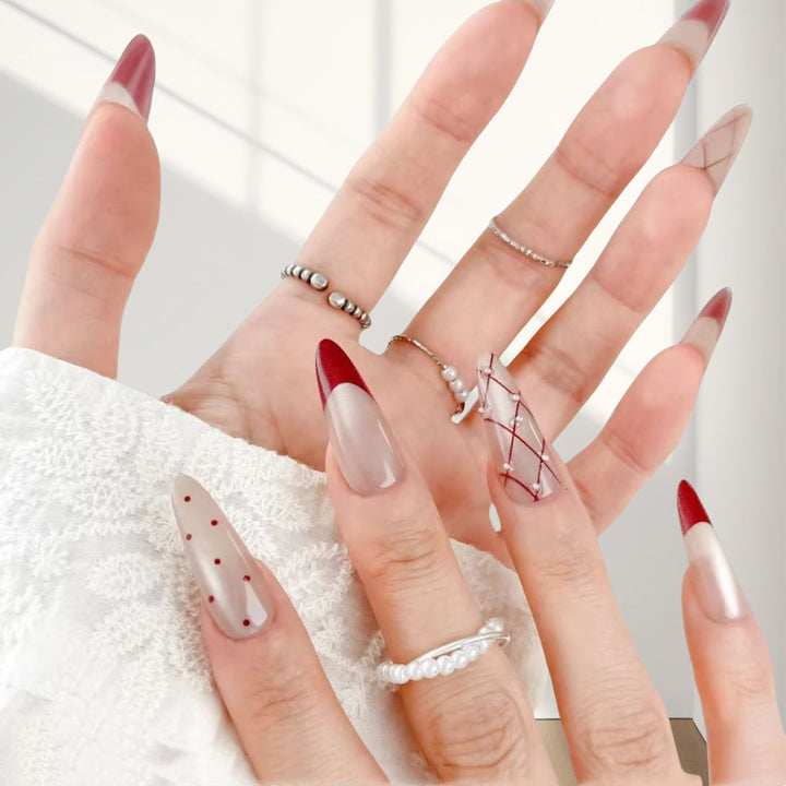 Elegant Artificial Nail Set with Stylish Red Accents Stornfield