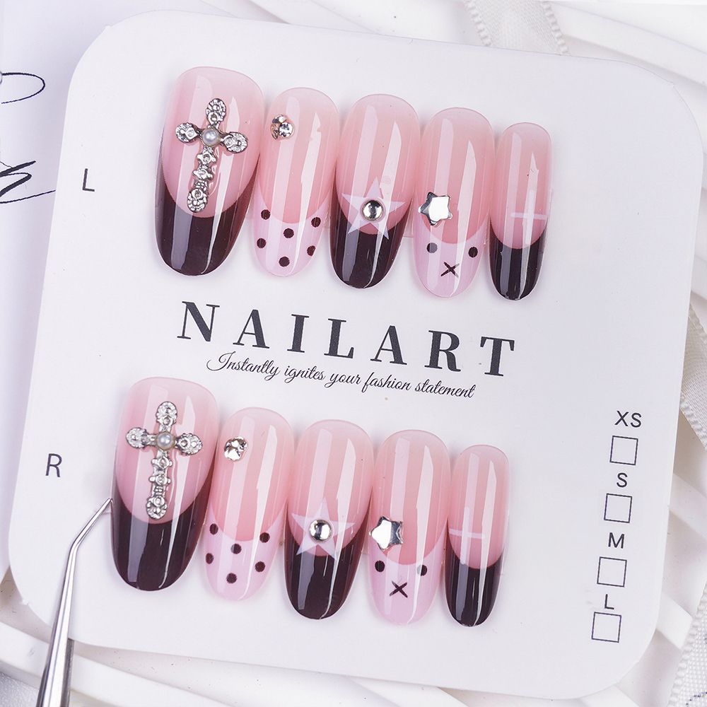 Creative Themed Press-On Nail Set Stornfield