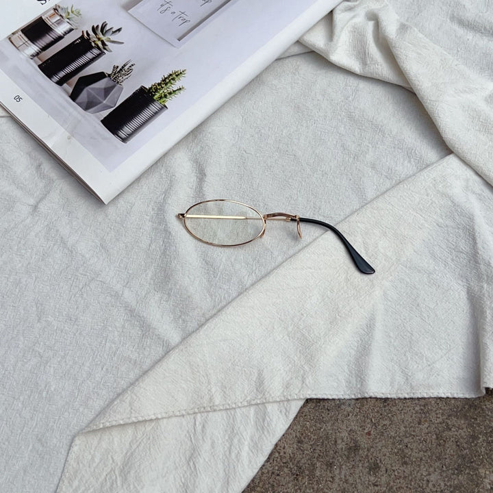 Retro-Inspired Oval Frame Glasses Stornfield