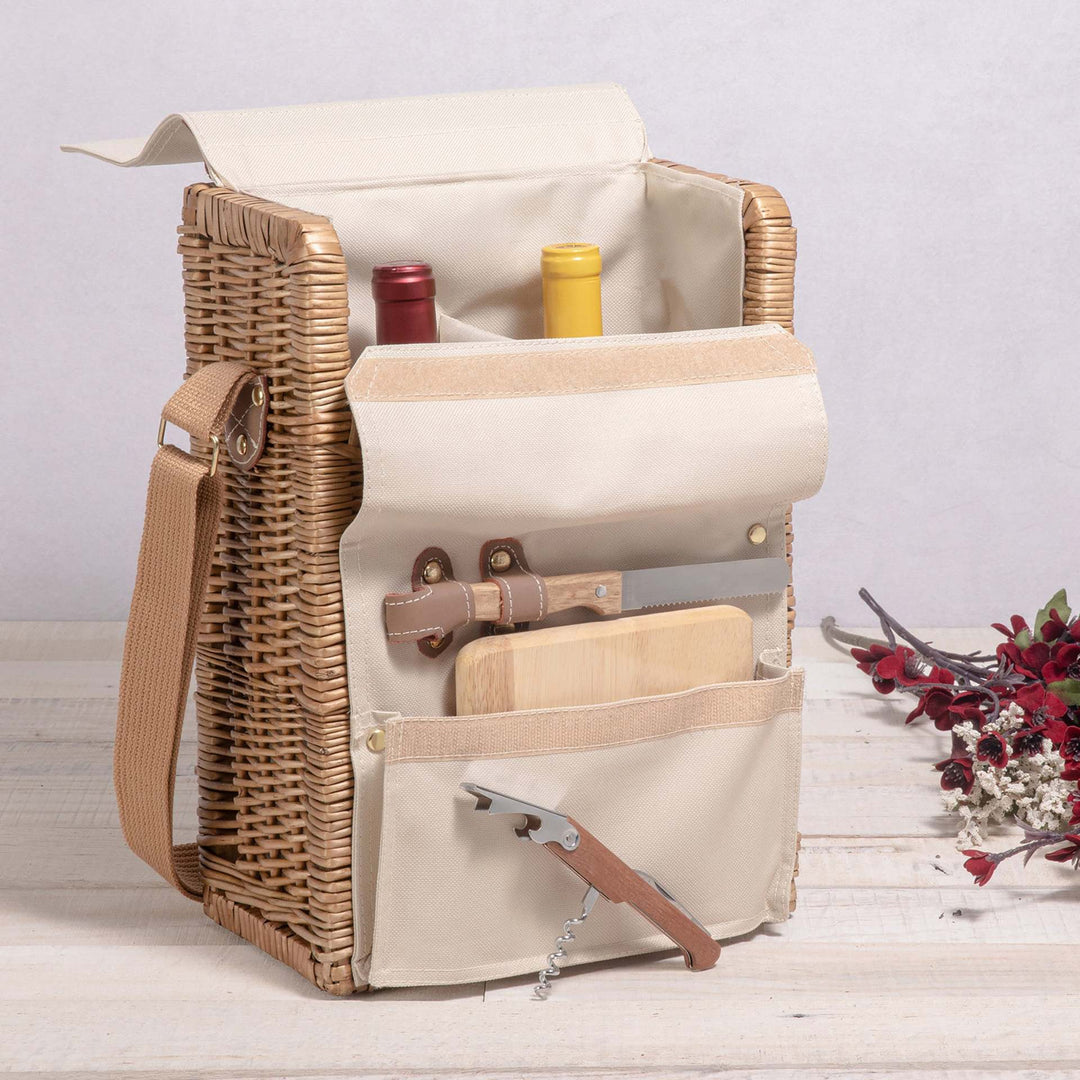 Ladies Elegant Picnic Basket with Practical Compartments Stornfield