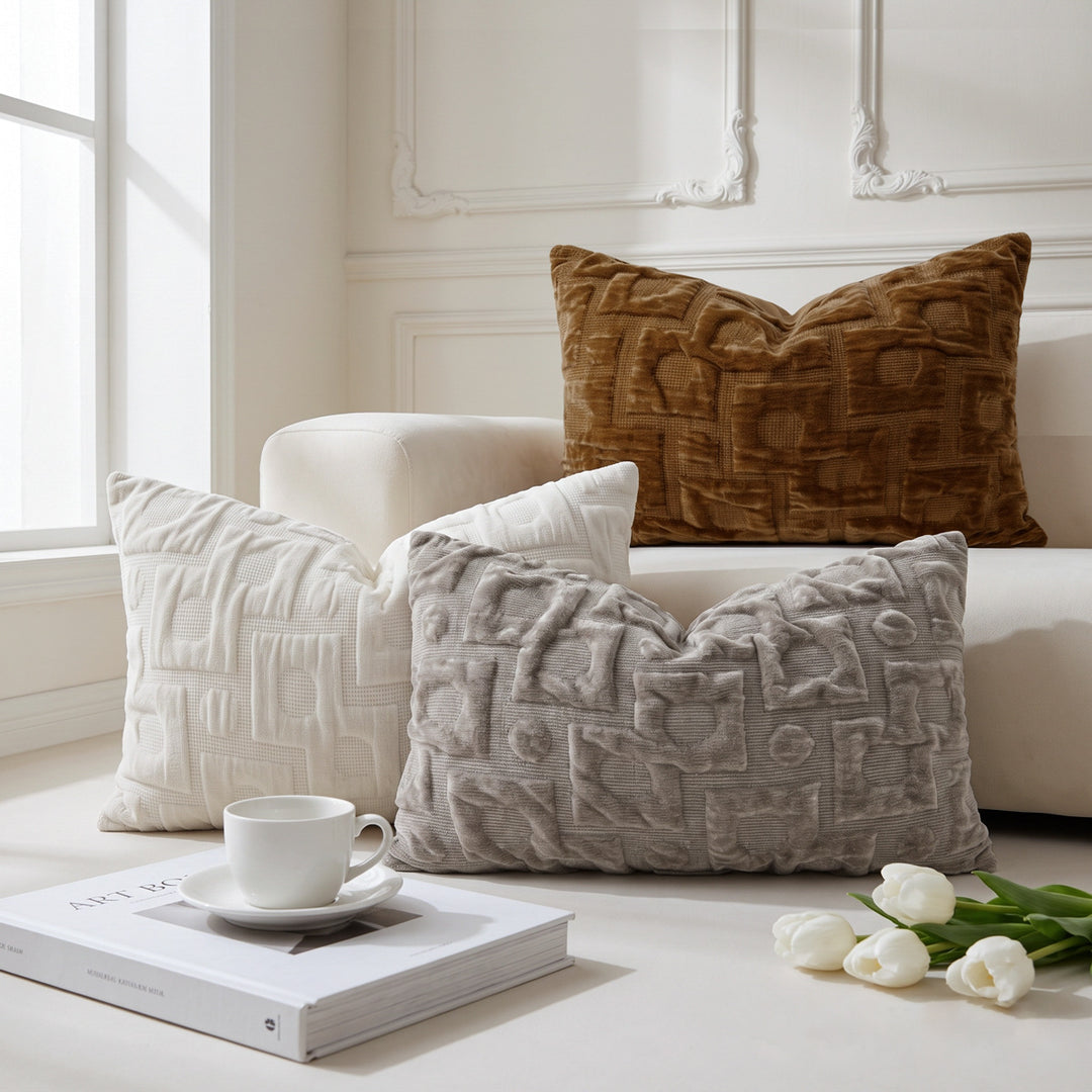 Luxurious velvet decorative pillow