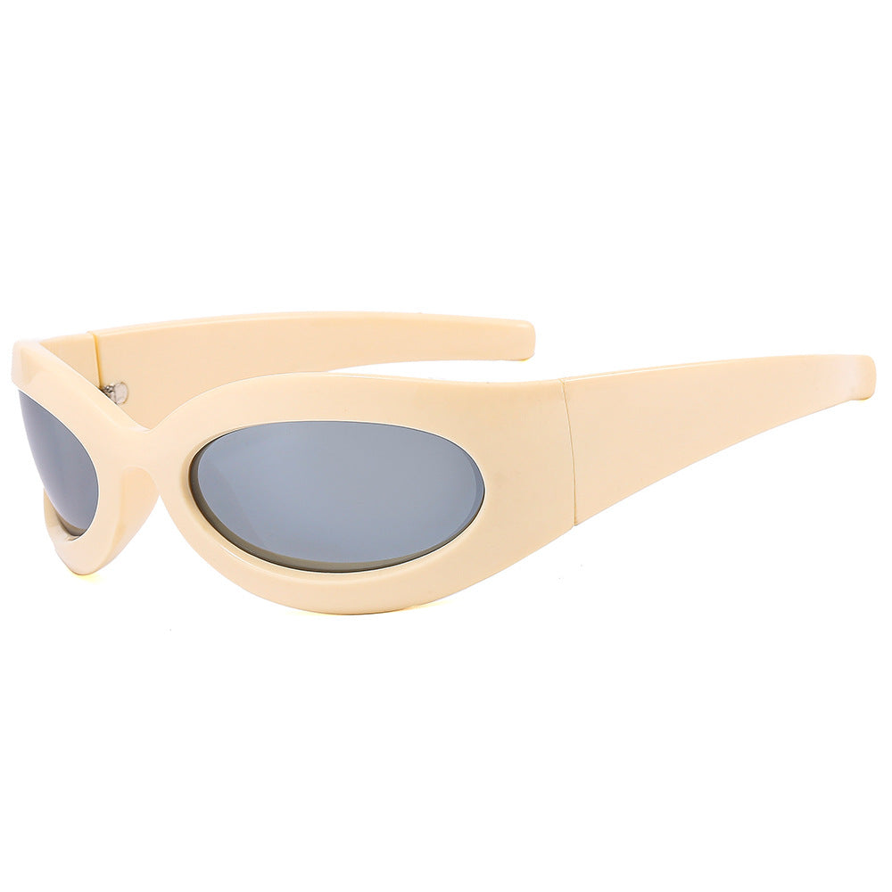 Women’s fashionable sunglasses with oval frame and modern finish Stornfield