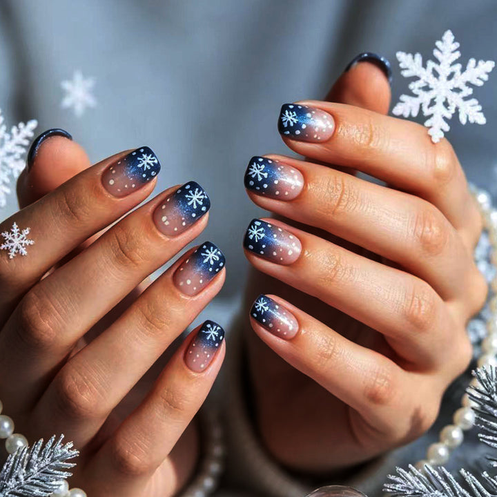 Artificial nails with winter snow crystal design Stornfield