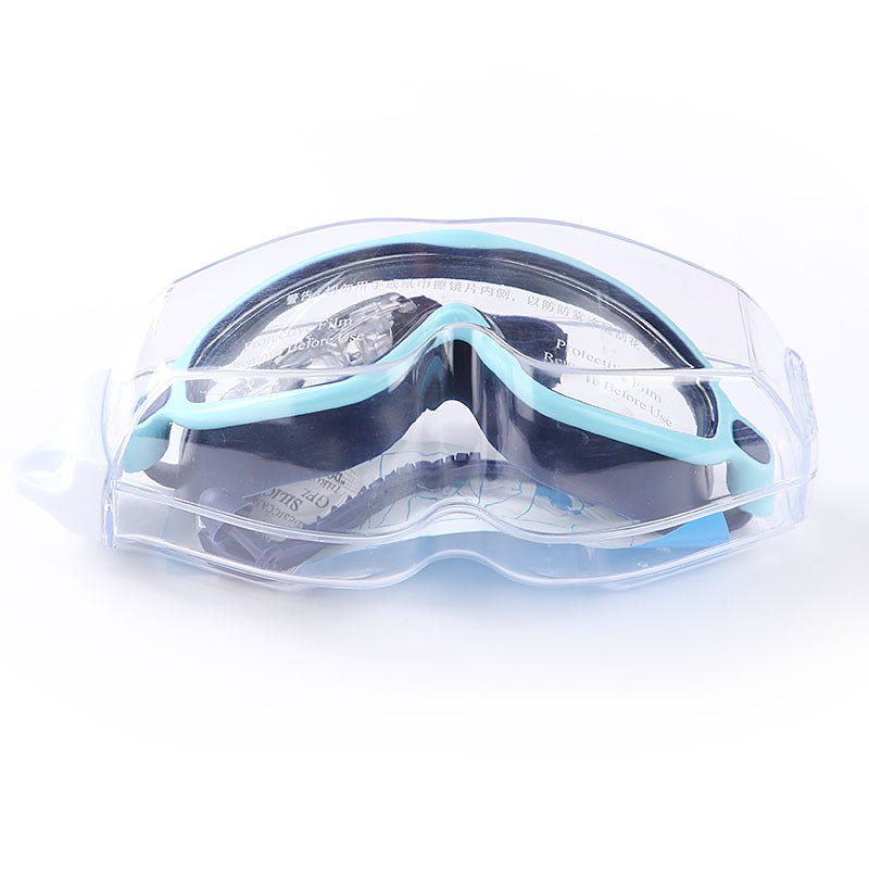 Comfortable swimming mask with anti-fog coating Stornfield
