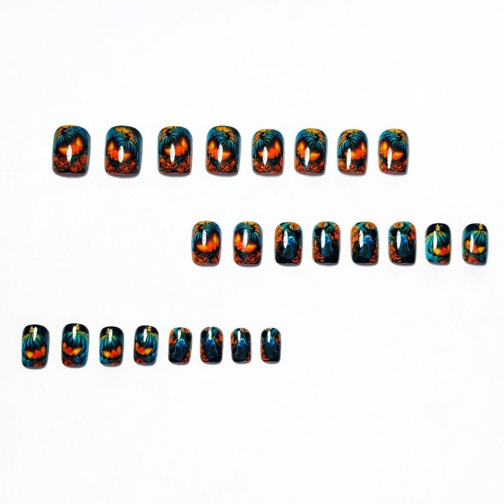 Artificial nails with Halloween design Stornfield