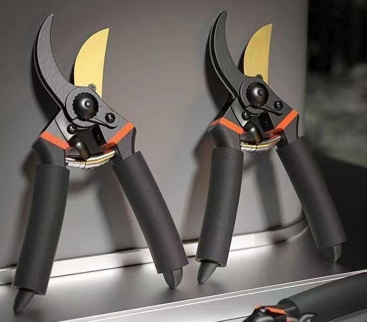 Ergonomic garden pruning shears with non-slip foam grip Stornfield