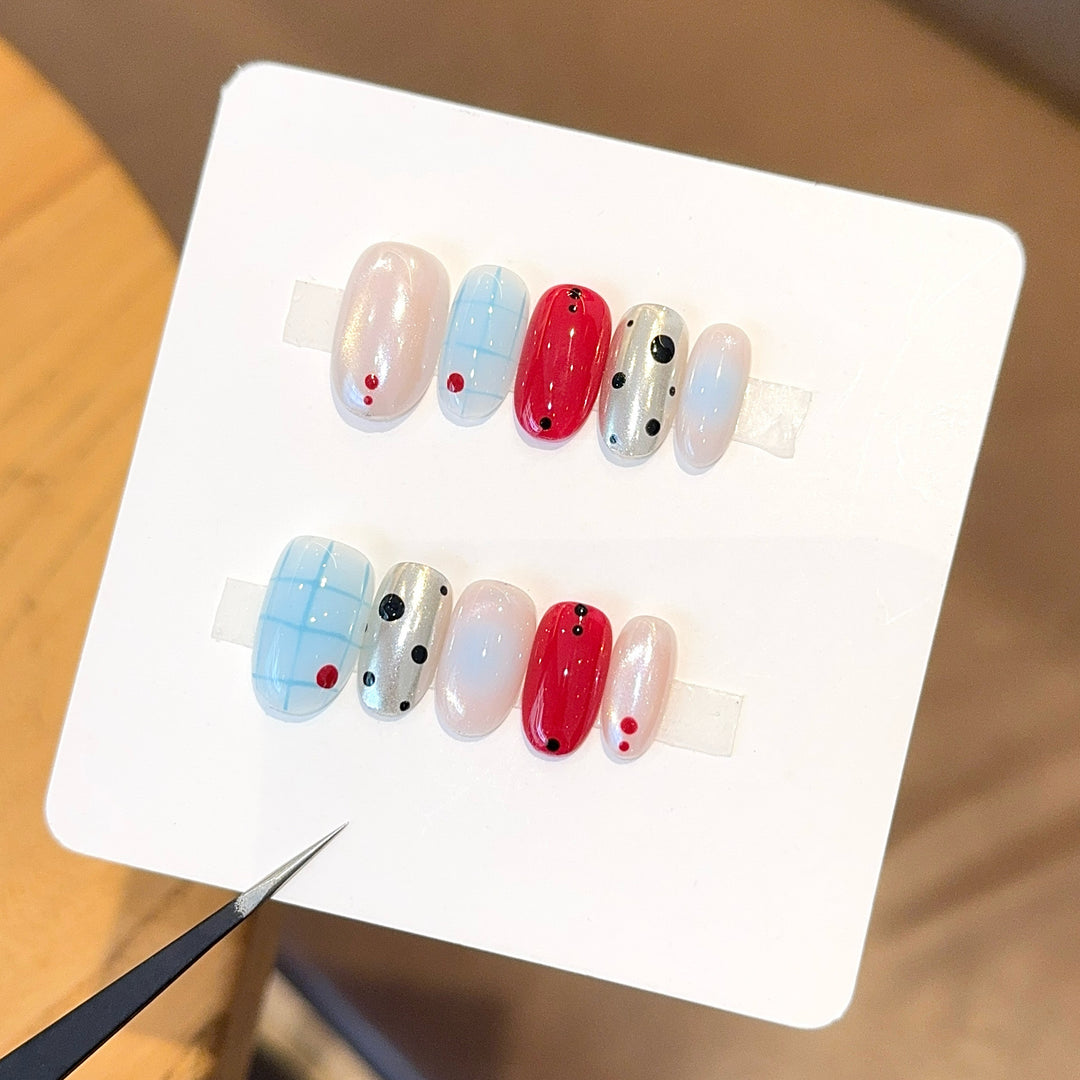 Artificials nails with creative geometric design and modern accents Stornfield