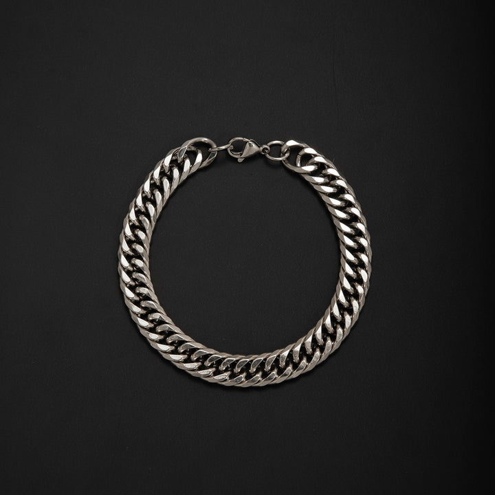 Chunky Metallic Curb Chain Necklace Stornfield