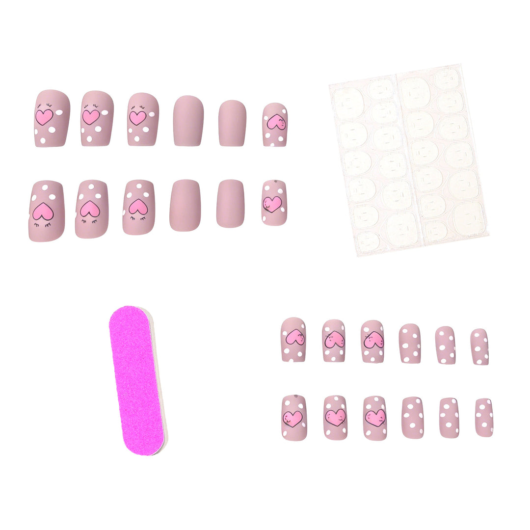 Artistic Heart-Themed Nail Art Stornfield