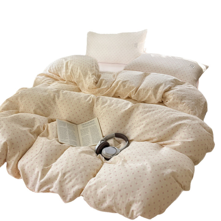 Dotted bedding set made of soft cotton satin with pillow and duvet cover