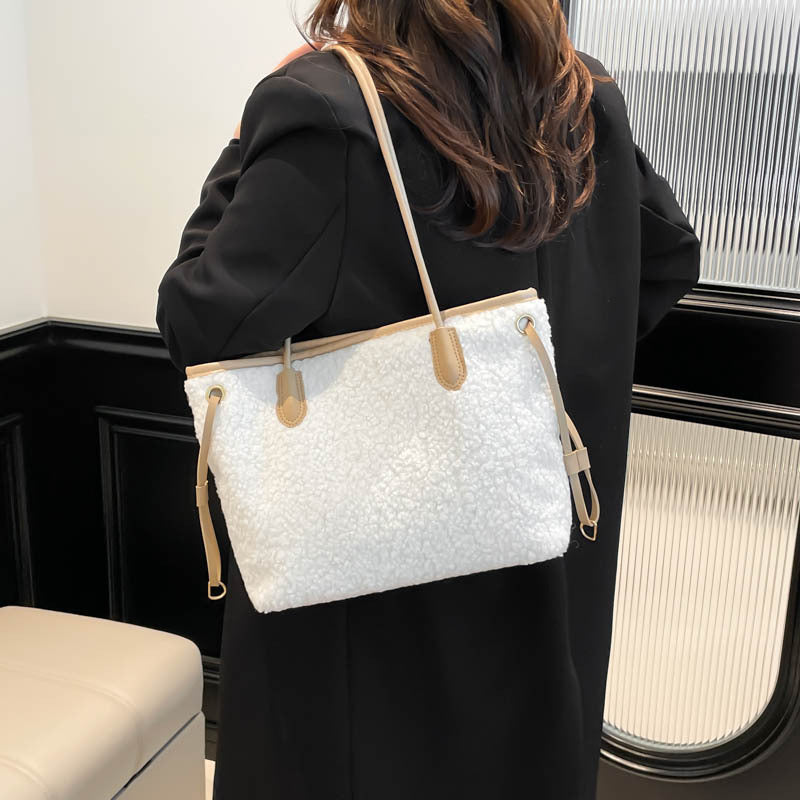 Oversized Faux Fur Tote Bag Stornfield