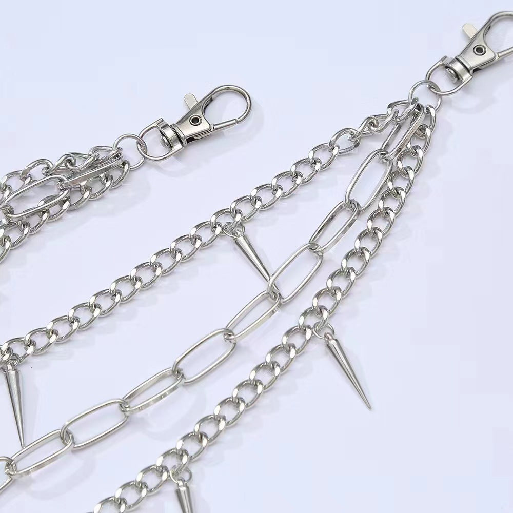 Fashionable chain belt with spiked details Stornfield