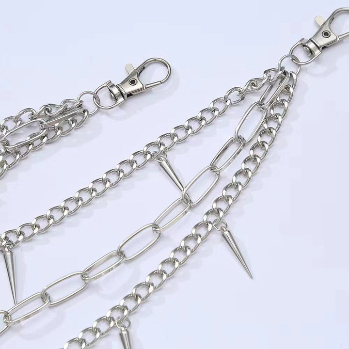Fashionable chain belt with spiked details Stornfield