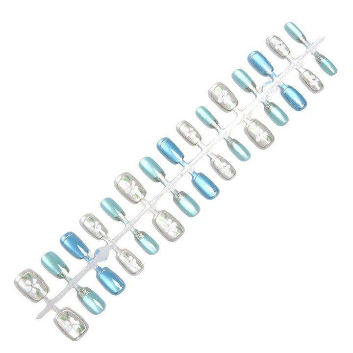 Detailed Floral Press-On Nail Art Set Stornfield