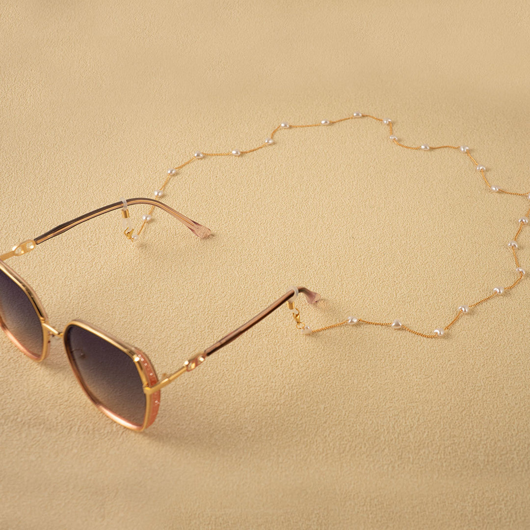 Pearl-Linked Eyewear Holder Stornfield