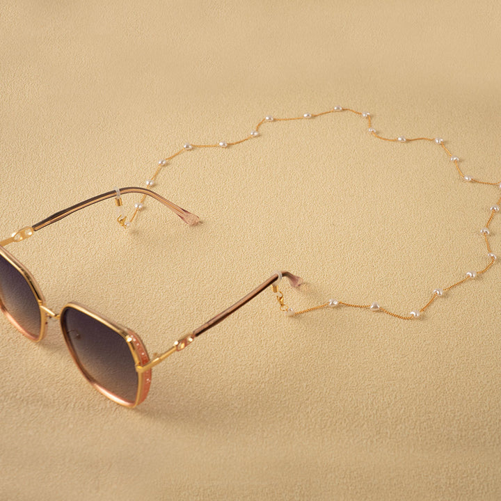 Pearl-Linked Eyewear Holder Stornfield