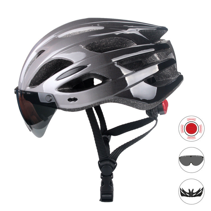 Aerodynamic Cycling Helmet with Integrated Visor Stornfield
