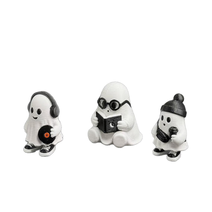 Decorative Ghost Figure Stornfield
