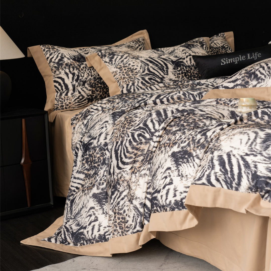 Luxury Mixed-Animal Satin-Feel Duvet Cover Set with Contrasting Hem