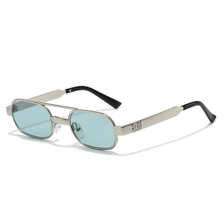 Fashion-Forward Retro Oval Frame Sunglasses Stornfield