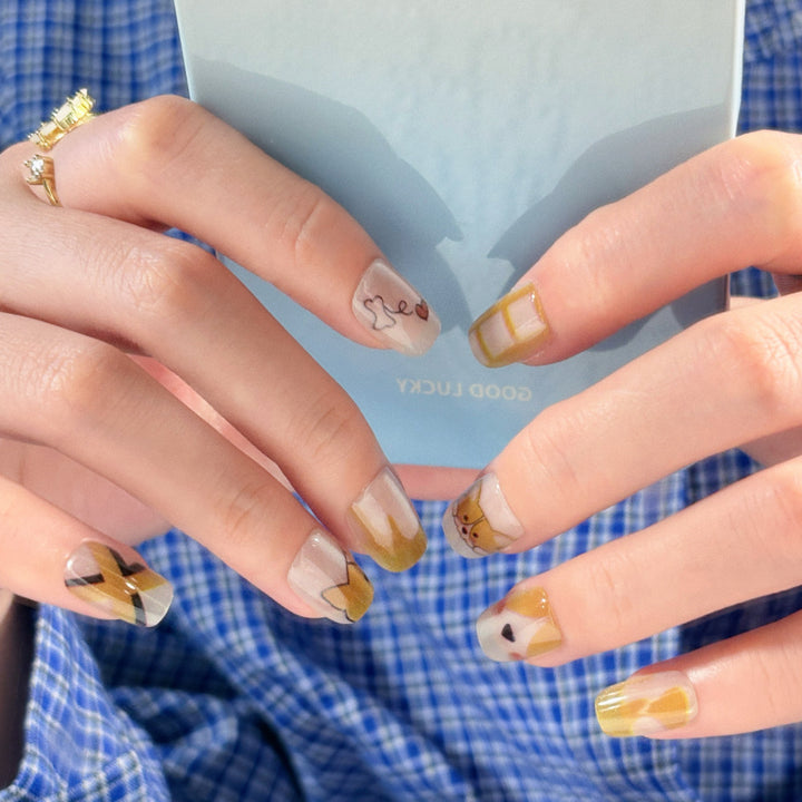 Adorable Animal-Themed Press-On Nail Set Stornfield