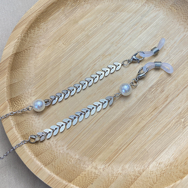Fashionable glasses holder chain with good grip Stornfield