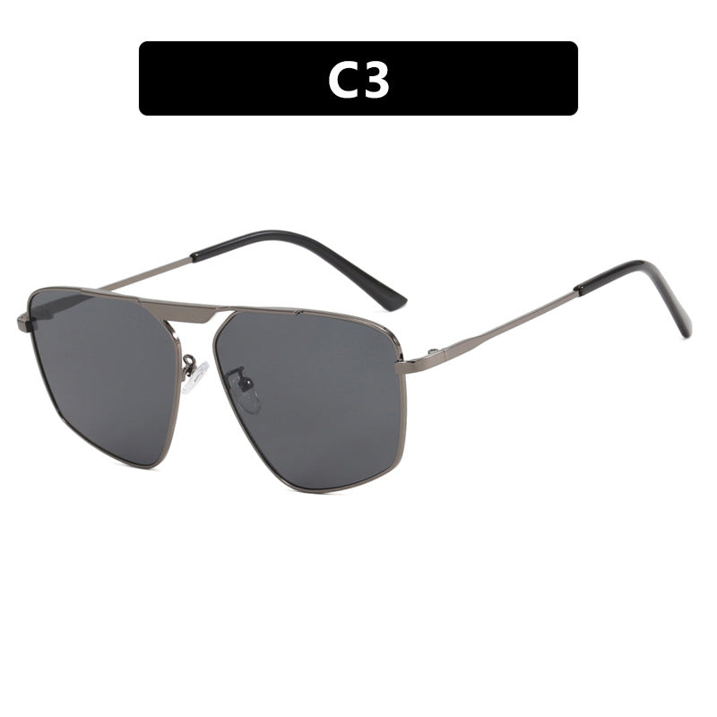 Women's sunglasses in a modern, geometric design with a sturdy metal frame Stornfield
