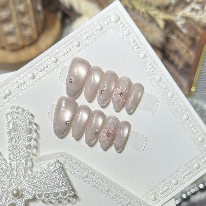 Elegant Floral Accented Press-On Nails Stornfield