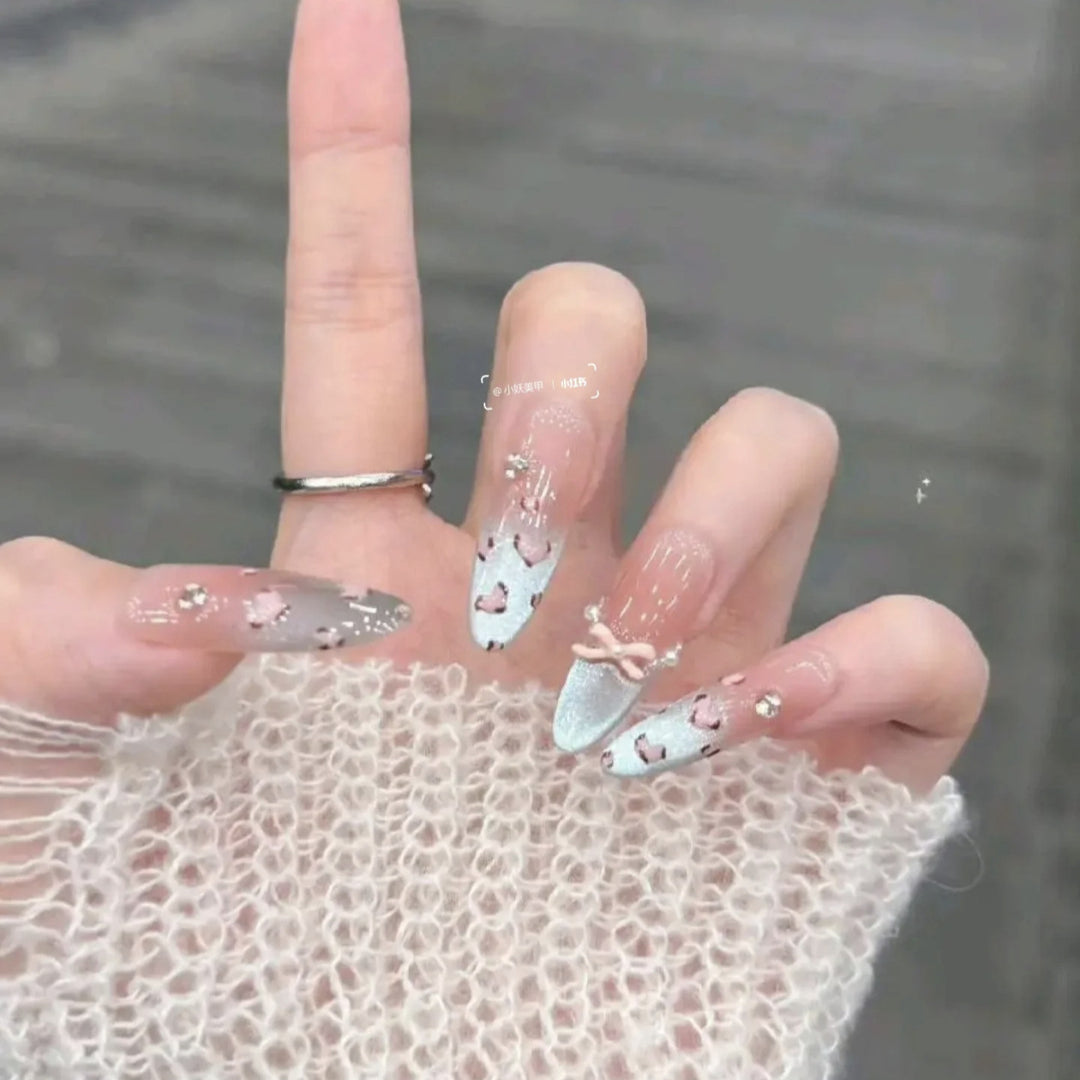 Artistic Floral and Minimalist Press-On Nails Stornfield
