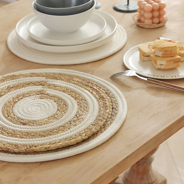 Braided round table mat made of cotton rope and sea grass with spiral structure Stornfield