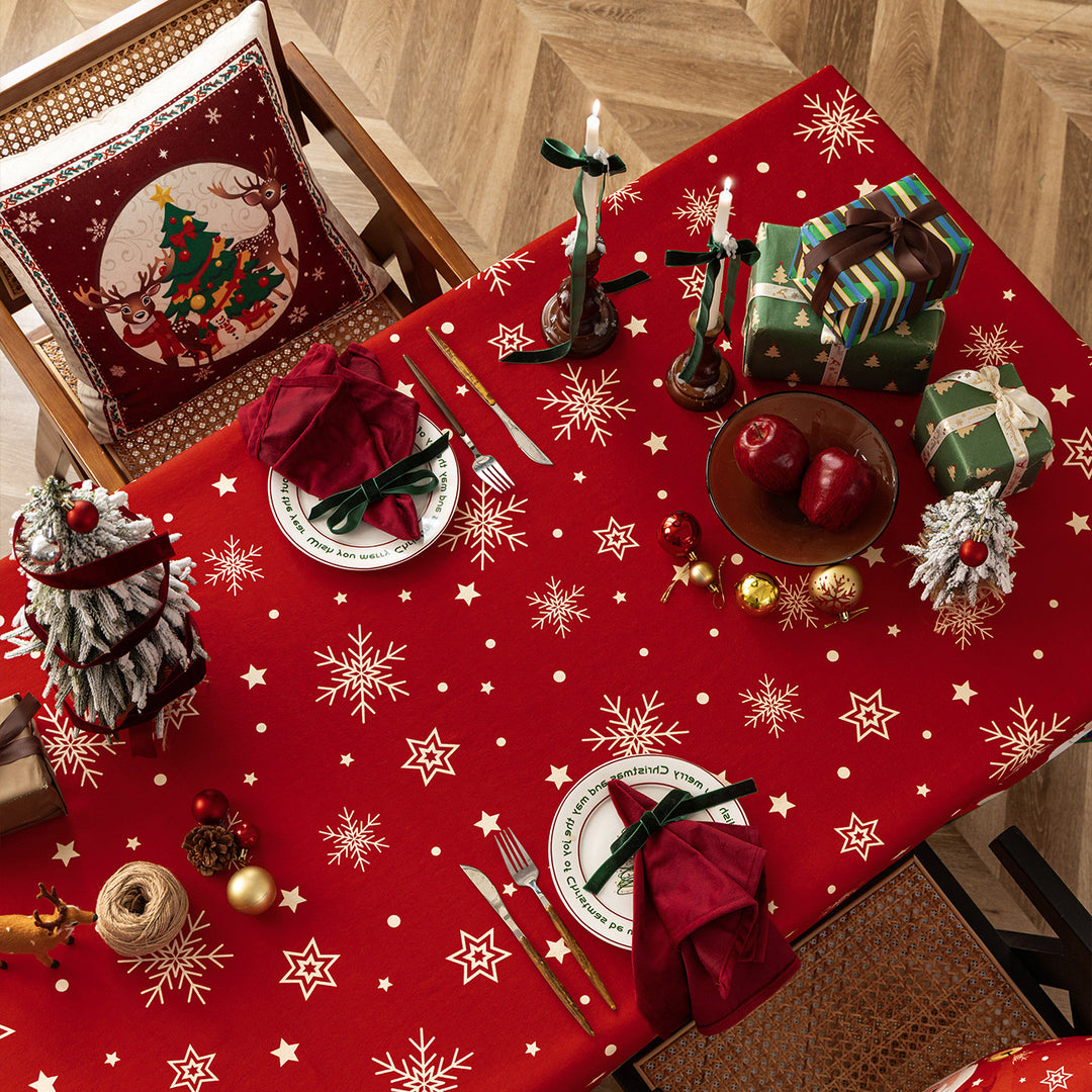 Christmas tablecloth made of cotton blend fabric with water-repellent surface and festive pattern Stornfield