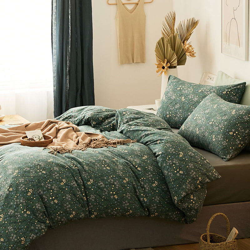 Bedding set with quilted light down filling, cotton blend and fine millefleurs print