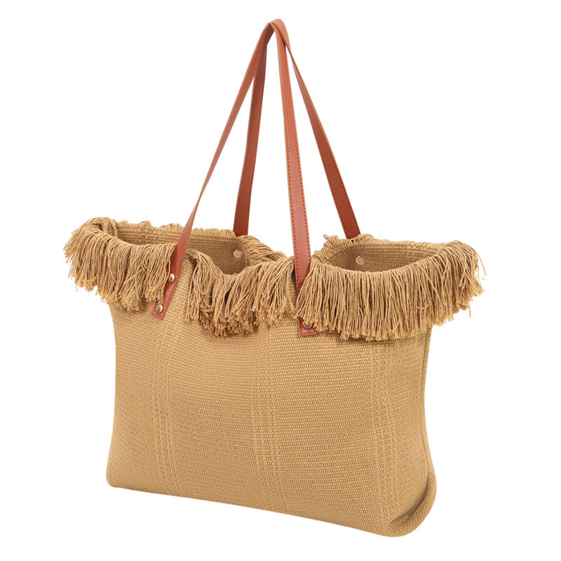 Beach bag with eye-catching fringe edge Stornfield