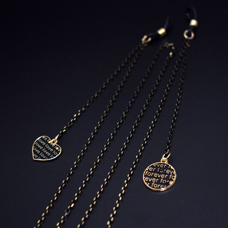 Elegant Heart Pendant Eyewear Chain Stornfield