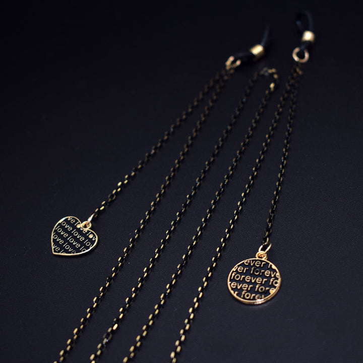 Elegant Heart Pendant Eyewear Chain Stornfield
