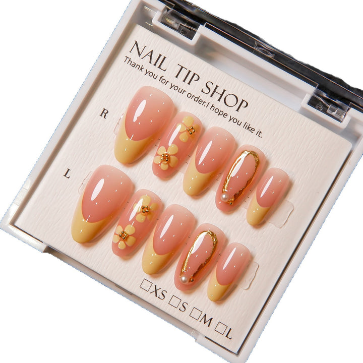 Floral Decorative Press-On Nail Set