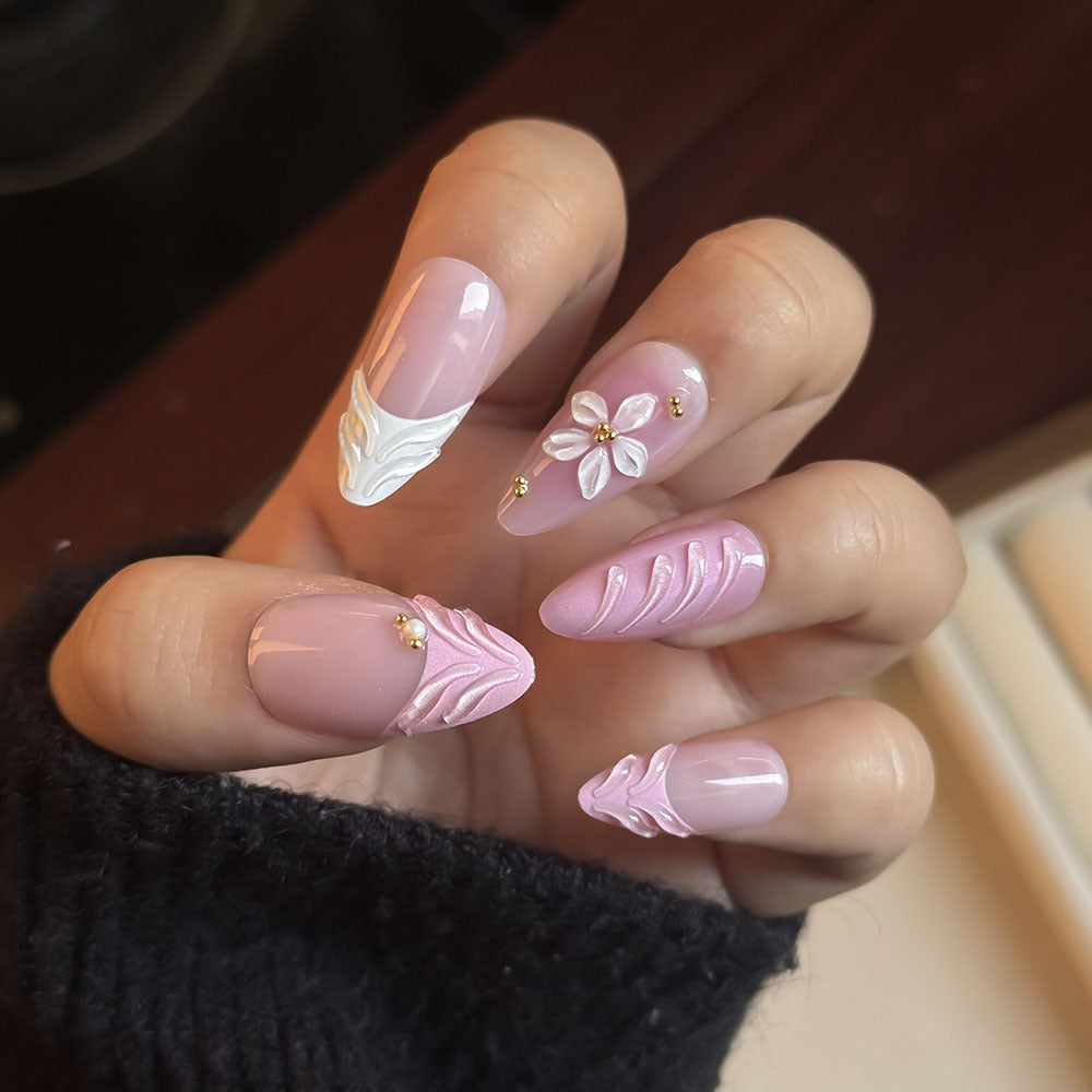 Floral Embellished Press-On Nail Set Stornfield