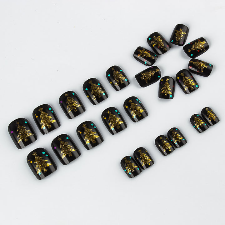 Holiday-Themed Press-On Nail Art Stornfield