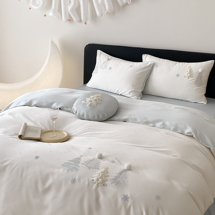 Embroidered Pom-Pom Cotton-Sateen Duvet Cover Set with Decorative Round Cushion